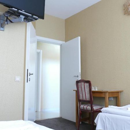 סרמסקה מיטרוביקה B&B Vila Bela Ruza מראה חיצוני תמונה