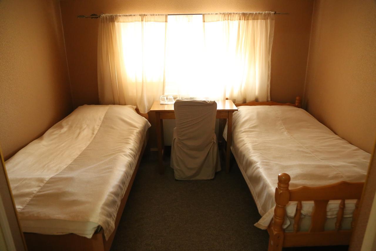 סרמסקה מיטרוביקה B&B Vila Bela Ruza מראה חיצוני תמונה